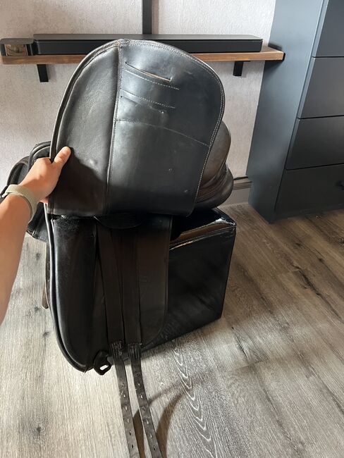 Hennig Dressursattel 18”, Hennig , Tanja Hochhaus , Dressursattel, Schwarzenberg, Abbildung 10