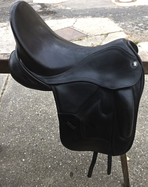 Hennig Dressursattel, Hennig NZT 17,5 Zoll NZT, Andrea, Dressursattel, Frankfurt, Abbildung 3