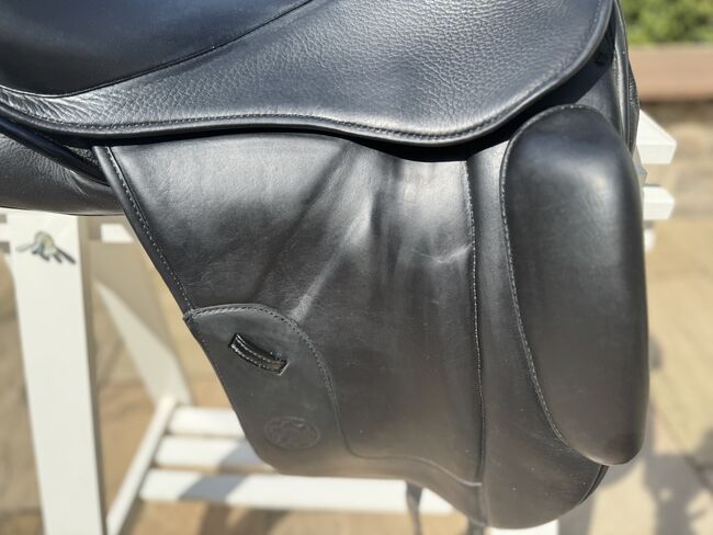 Hennig Dressursattel 17,5  ‚8 2022, Hennig  Dressursattel , Simone van Cayzeele, Dressage Saddle, Königstein, Image 5