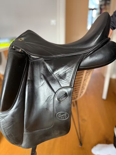 Hennig MFT Dressursattel 17 Zoll Monoblatt ASP Bj. 2018, Hennig MFT , A. Maar, Dressage Saddle, Radevormwald