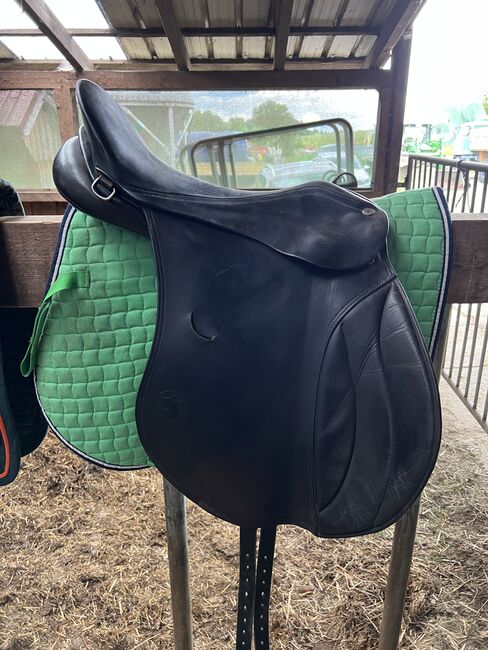 Hennig VS Sattel 18” schwarz, Hennig, Tanja Hochhaus , All Purpose Saddle, Schwarzenberg, Image 2