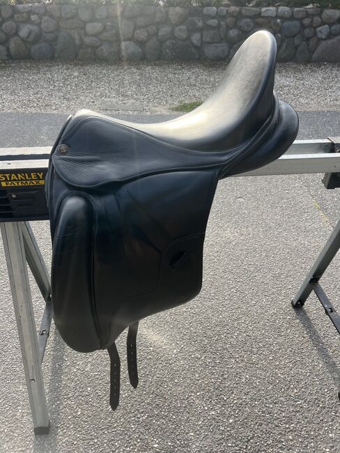Henning Dressursattel, Henning  Monoblatt , Hansen , Dressage Saddle, Sieverstedt
