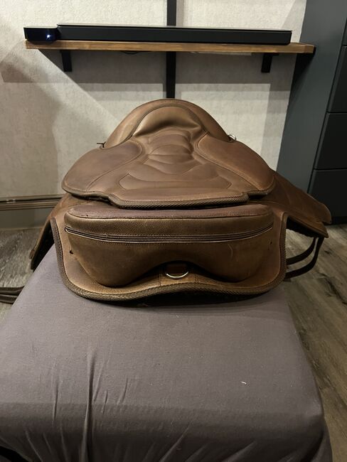 Hero Reitsport Sattel baumlos NEUWERTIG ähnlich Barefoot, Hero Reitsport  Baumloser Sattel , Tanja Hochhaus , Treeless Saddle, Schwarzenberg, Image 6