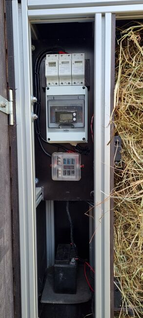 Futterautomat HEU automatischer Heuautomat, Nina, Hay & Straw, Detmold, Image 3