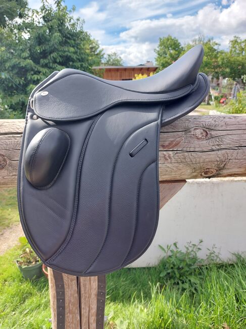 Hidalgo Lederbaumsattel Phönix 18", Hidalgo Phönix , Babsi , Dressage Saddle, Schönau an der Triesting