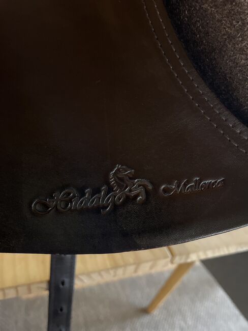 Hidalgo Mallorca Dressursattel mit viel Zubehör, Hidalgo Mallorca, Katja Limmer, Treeless Saddle, Konradsreuth, Image 8