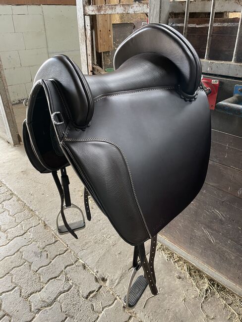 Hidalgo Valencia Spezial, Hidalgo Valencia Spezial, Familie Gabriel , Baroque Saddle, Freiburg, Image 9