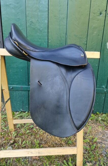 Hintermayer Dressursattel 17 Zoll Anatomic Sattel Dressur 3 Fit, Hintermayer Anatomic, Juliane, Dressage Saddle, Bayreuth , Image 3