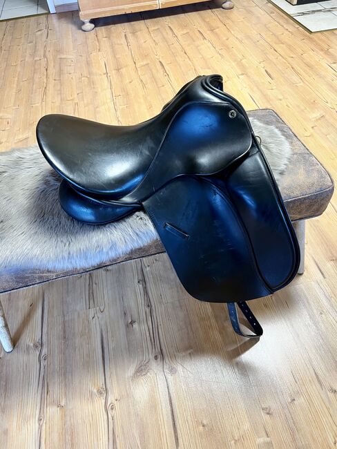 Hintermayer Anatomic Dressursattel 17 Zoll 5 W für breite Pferde, Hintermayer Anatomic, Ute Zimmerer, Dressage Saddle, Erbendorf