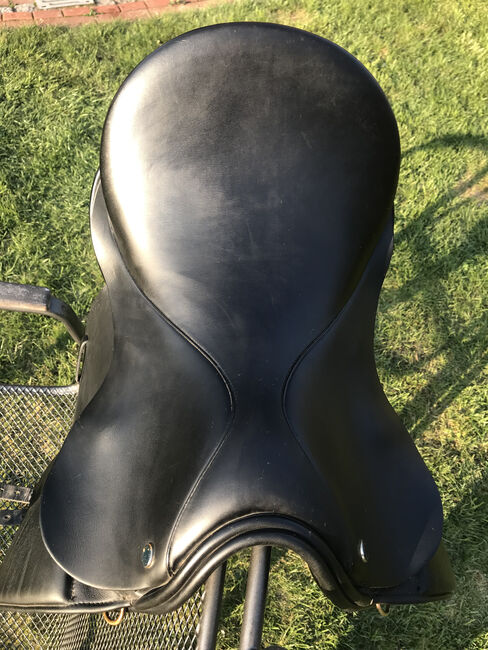 Hintermayer Dressursattel 17 Zoll, Hintermayer Anatomic, Carolin Grabow, Dressage Saddle, Hildesheim, Image 4