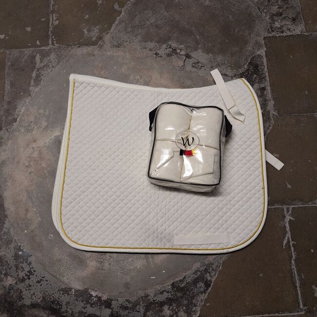 HKM Schabracke mit Waldhausen Bandagen Creme Champagner, Hkm, ADN, Dressage Pads, Duisburg