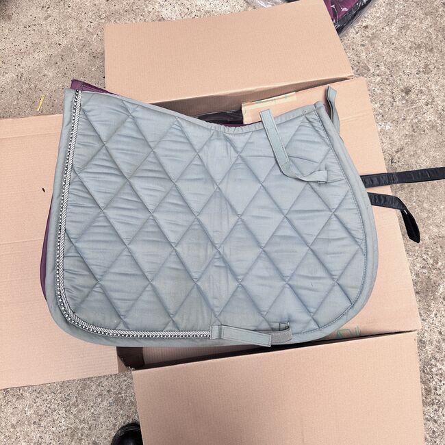 HKM Schabracke, HKM, Mia Heinl, Dressage Pads, Gießen 
