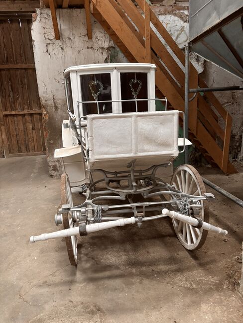 Hochzeitskutsche, Coupé , Adriane Schmedemann Reitschule, Kutschen, Schonstett , Abbildung 3