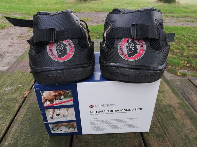 Hufschuhe All Terrain, Equine Fusion All Terrain Ultra Jogging Shoe, Nicole Wolters, Hoof Boots & Therapy Boots, Coesfeld