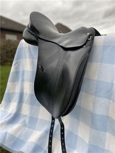 Höpfner Dressage F 17zoll Dressursattel, Höpfner Dressage F 17zoll , Leia , Dressage Saddle, Image 12