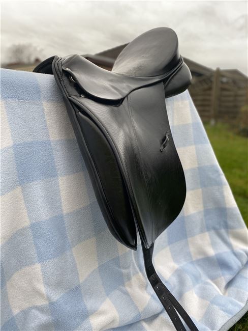 Höpfner Dressage F 17zoll Dressursattel, Höpfner Dressage F 17zoll , Leia , Dressage Saddle, Image 8