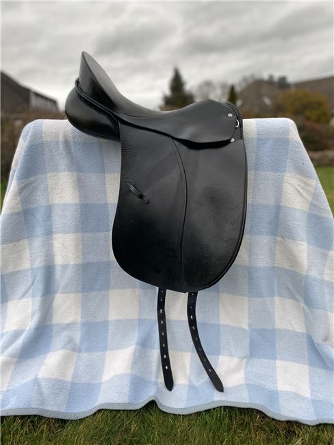 Höpfner Dressage F 17zoll Dressursattel, Höpfner Dressage F 17zoll , Leia , Dressage Saddle, Image 13