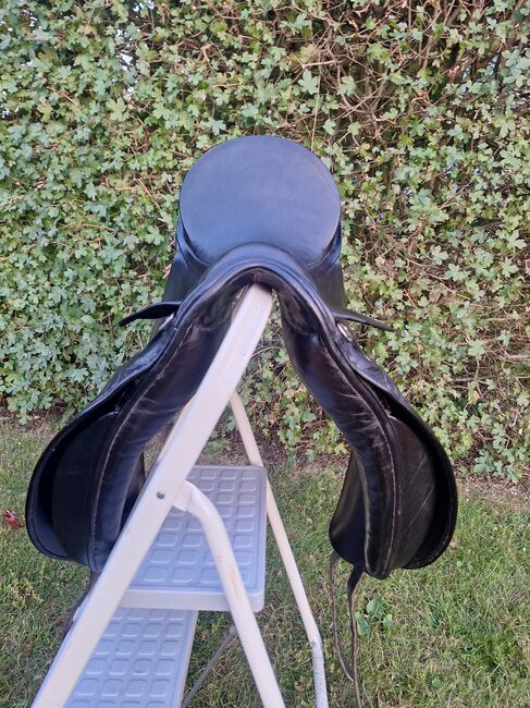 Höpfner Dressursattel Dressage F 17,5, Höpfner Dressage F, Carina, Dressage Saddle, Edemissen, Image 4