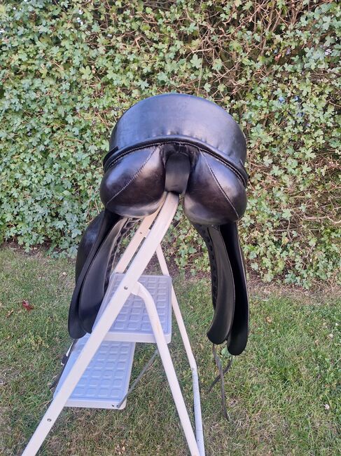 Höpfner Dressursattel Dressage F 17,5, Höpfner Dressage F, Carina, Dressage Saddle, Edemissen, Image 5