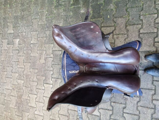 Höpfner springsattel 17 zoll mittlere kammer braun, Höpfner Springsattel , K. Werner, Jumping Saddle, Westerwalsede, Image 11