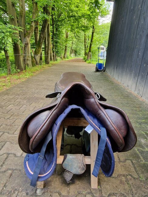 Höpfner springsattel 17 zoll mittlere kammer braun, Höpfner Springsattel , K. Werner, Jumping Saddle, Westerwalsede, Image 6