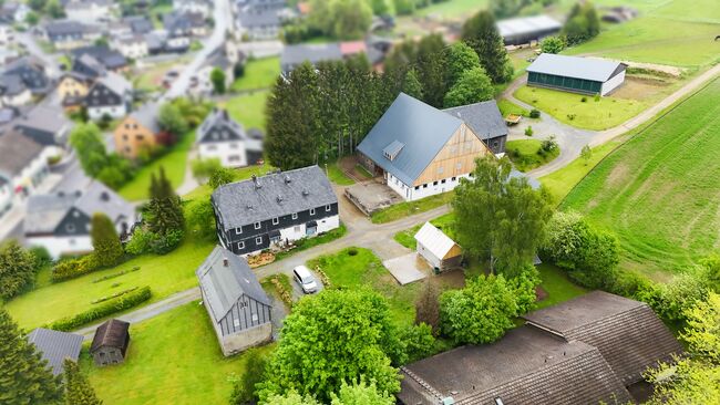 Hofanwesen mit Reithalle, Stallungen und ca. 4,48 ha Grundstück – ideal für Pferdeliebhaber, Alexander, Pferdeimmobilien, Reichenbach