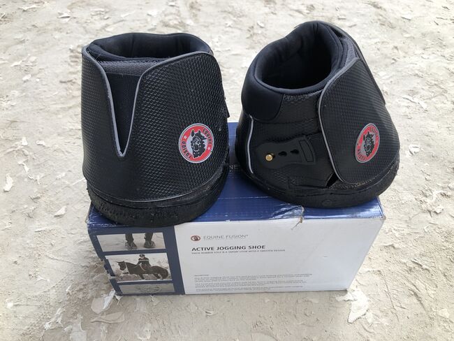 Hufschuhe Gr. 16 Active Jogging Shoe Equine Fusion, Equine Fusion Active Jogging Shoe, Nancy , Hoof Boots & Therapy Boots, Dautphetal