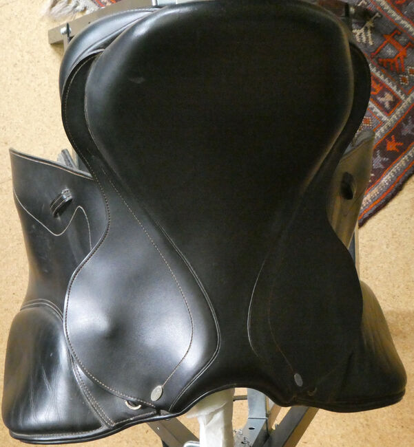 Springsattel Kentaur Perseus SP 17 Zoll, Kentaur Perseus, Manuela, Jumping Saddle, Augsburg, Image 3