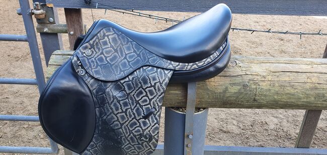 Springsattel Prestige X-Perience 17/32, Prestige  X-Perience , Steffi Konradt , Jumping Saddle, Ennepetal , Image 4