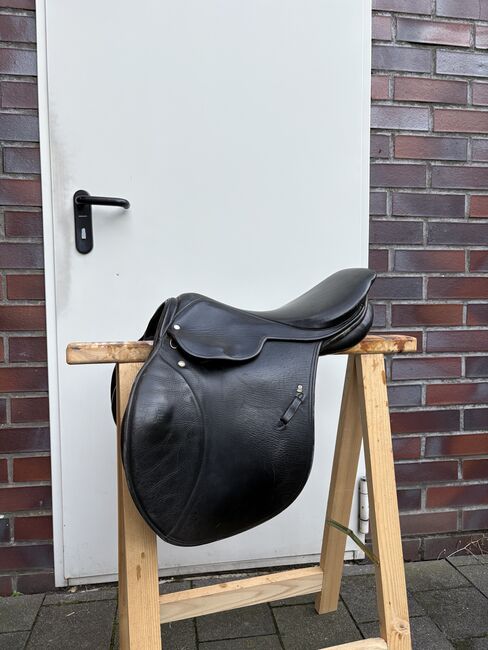 Springsattel Waldhausen, Waldhausen, Julin Sickau, Jumping Saddle, Goch