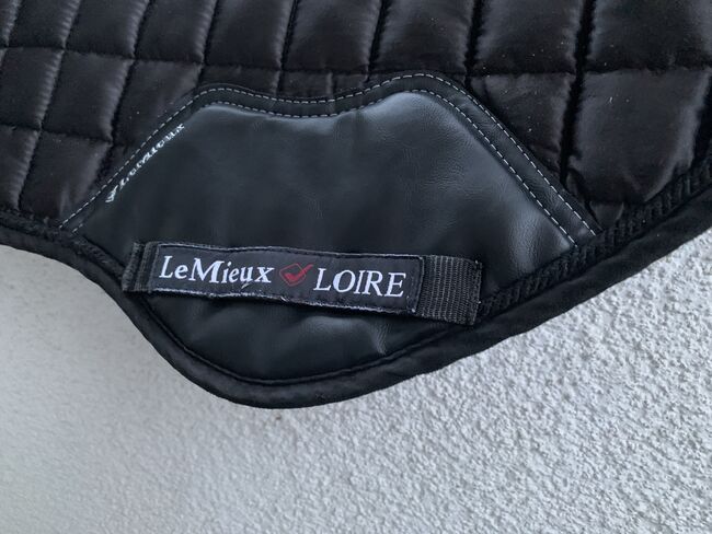 Springschabracke LeMieux Schwarz, Lemieux , Celia, Dressage Pads, Muggensturm , Image 6