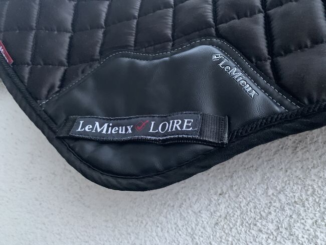 Springschabracke LeMieux Schwarz, Lemieux , Celia, Dressage Pads, Muggensturm , Image 3