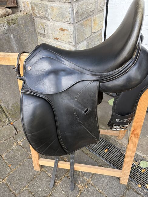 Horse Star Revolution 17,5 Zoll, Top Zustand, Horse Star Revolution , Steffi, Dressage Saddle, Friedewald 