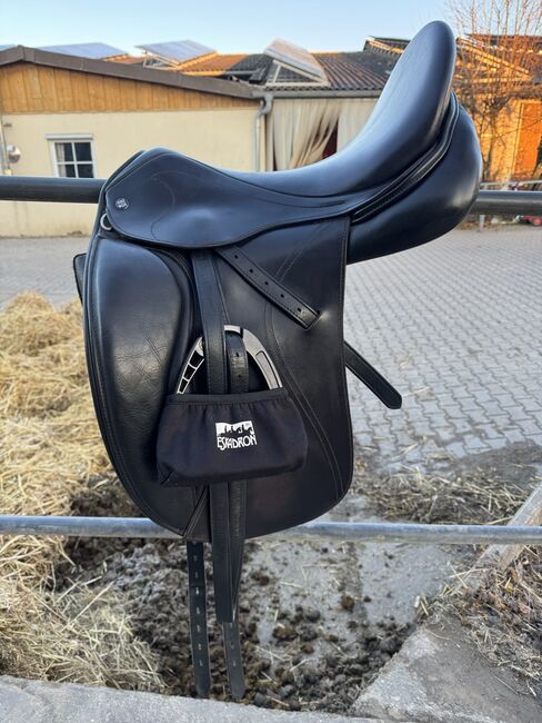 Horse Star Revolution Dressursattel 17,5 zoll, Horse Star Revolution Dressursattel, Samantha Rieth, Dressage Saddle, Frankfurt am Main