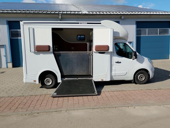 Pferdetransporter ATM 5 Sitzer Automatik 3 Schlafplätze Viehtransporter Selbstfahrer Tiertransporter, Gerhard Strobel (Dickenherr Trucks und Trailers), Horse Trailers, Baden-Württemberg - Unterschneidheim, Image 8