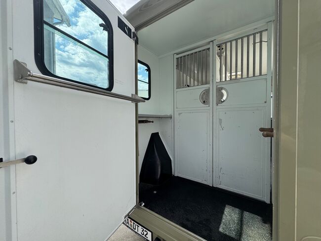 Pferdetransporter Theault Hengstausstattung Automatik 177PS, Fiat Theault Fiat Ducato Hengst, Gerhard Strobel (Dickenherr Trucks und Trailers), Horse Trailers, Baden-Württemberg - Unterschneidheim, Image 3