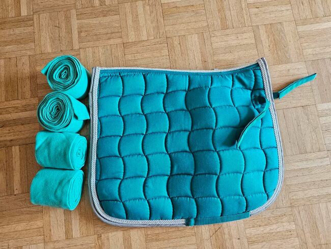 Horsefriends Dressurschabracke inkl. Bandagen in WB, Horsefriends Dressurschabracke, Loreen, Dressage Pads, Lauf