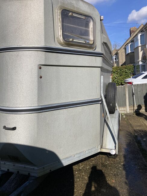 Horsetrailer, Bockman , Carol Richards, Pferdeanhänger, South Hinksey, Abbildung 4