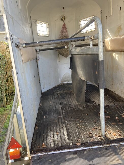 Horsetrailer, Bockman , Carol Richards, Pferdeanhänger, South Hinksey, Abbildung 6