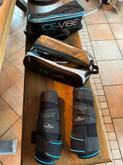 Horseware ice vibe plus Kühltasche, Horseware  Ice vibe, Anna, Therapy & Treatment, Bad Endbach, Image 2