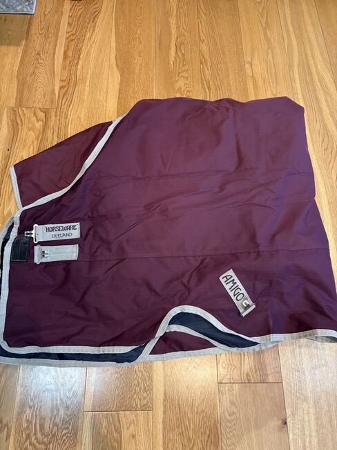 Horseware Ireland Amigo Turnout Rug – Burgundy, Horseware Ireland – Amigo, Stepan, Horse Blankets, Sheets & Coolers