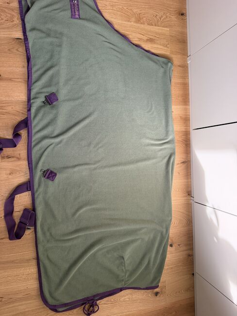 Horseware Ireland Amigo Fleece Cooler - Acerbo Green/ Purple - 155 cm, Horseware Ireland Amigo Fleece Cooler, Marie, Horse Blankets, Sheets & Coolers, Spielberg