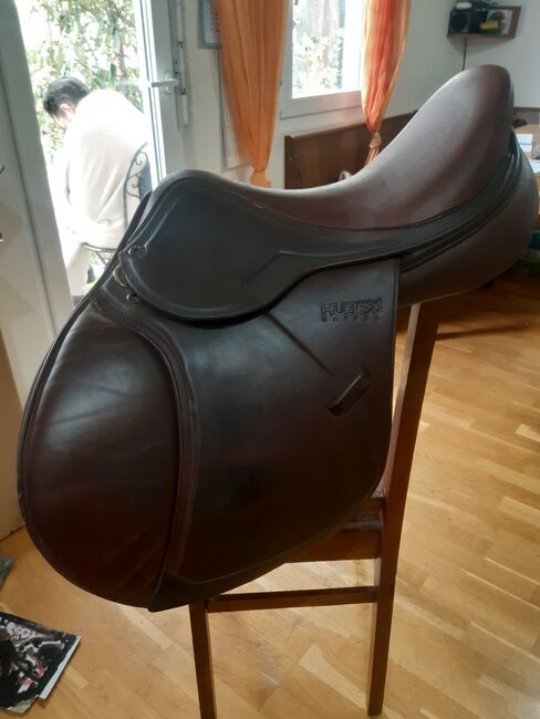 Huber Springsattel 16,5" super Sitz tolles Leder, Huber Jumper, Anja Dinter, Jumping Saddle, Gaienhofen, Image 3