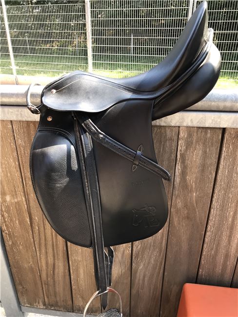 Hubertus Schmidt Dressursattel, Passier Hubertus Schmidt , Bettina Adam, Dressage Saddle, Heuchlingen