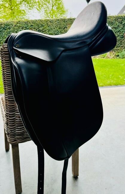 Hulsebos WB4 dressuur zadel 17,5 boommaat M, Hulsebos WB4, S. Lejeune, Dressage Saddle, Roosendaal