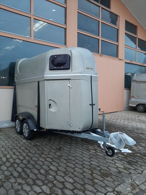 Humbaur 2 Pferdeanhänger, Humbaur  Atis 2006, Jennifer Wolff , Horse Trailers, Sigmarszell 