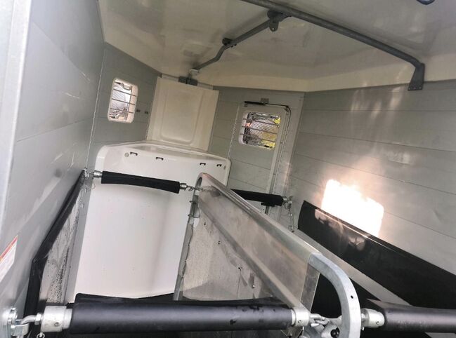 Humbaur Notos Alu Pferdeanhänger - Western - große Sattelkammer, Humbaur Notos, Melanie, Horse Trailers, Großefehn Fiebing, Image 6