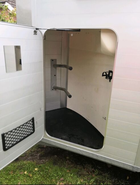 Humbaur Notos Alu Pferdeanhänger - Western - große Sattelkammer, Humbaur Notos, Melanie, Horse Trailers, Großefehn Fiebing, Image 9