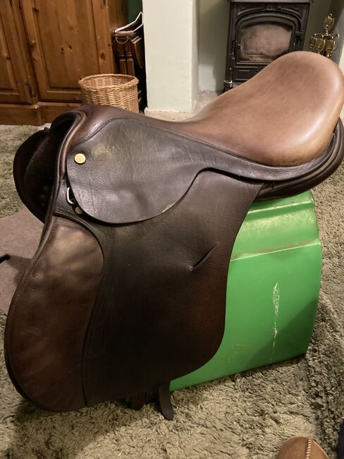 Humphries and swain brown 18 saddle, Humphries and swain  GP saddle, Carol Richards, All Purpose Saddle, South Hinksey