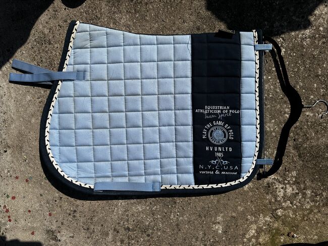 HV Polo schabracken, HV Polo , Anna Bunzendahl , Dressage Pads, Trendelburg